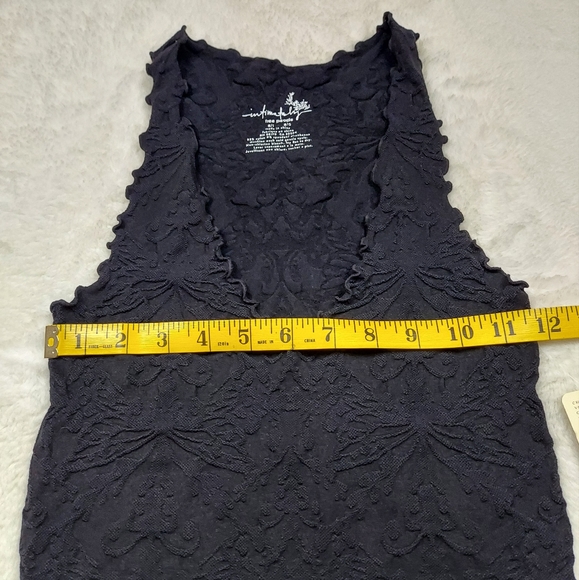 Free People Intimately Black Stretch Crop Tank Top Ruffle Edge Size M/L - Picture 5 of 6